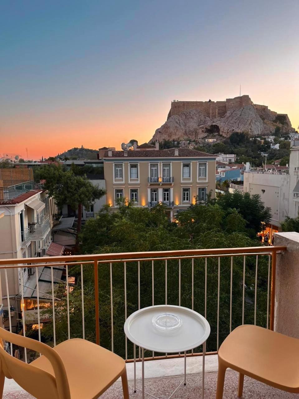 Apartamento Pari'S House In Plaka Atenas Exterior foto